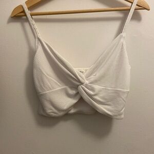 Aritzia Wilfred White top size M